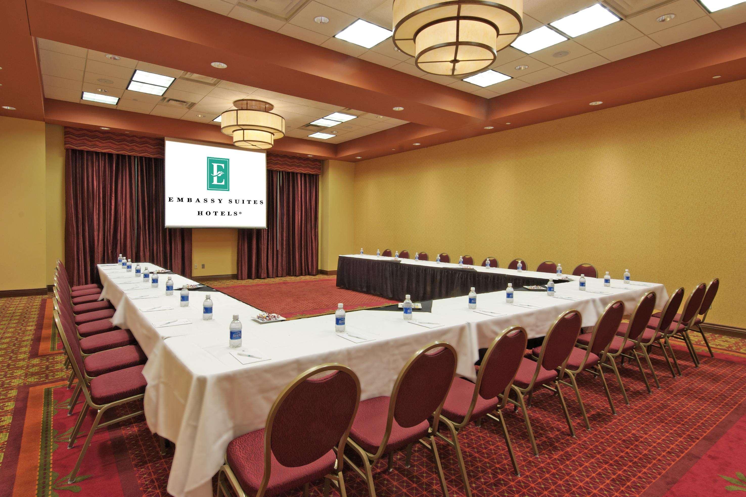 Embassy Suites Omaha- La Vista/ Hotel & Conference Center Екстер'єр фото